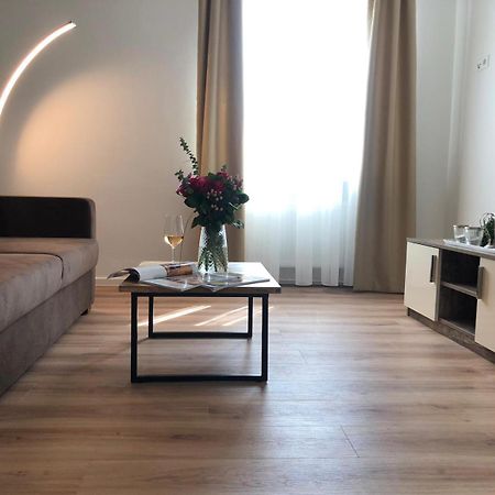 Apartments Schweizer Hof บาเดน-บาเดน ภายนอก รูปภาพ